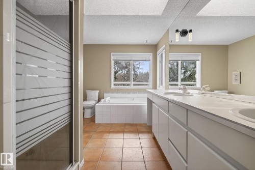 9115 77 Avenue, Edmonton, AB - Indoor