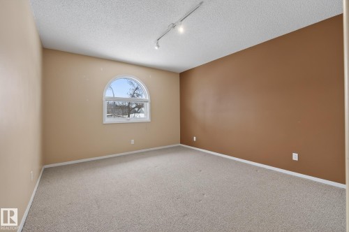 Upstairs - 9115 77 Avenue, Edmonton, AB - Indoor Photo Showing Other Room