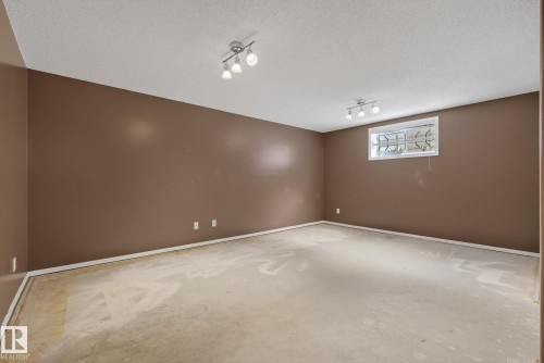 9115 77 Avenue, Edmonton, AB - Indoor