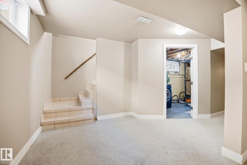 12308 134A Avenue, Edmonton, AB - Indoor Photo Showing Other Room