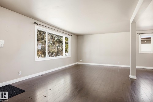 12308 134A Avenue, Edmonton, AB - Indoor Photo Showing Other Room