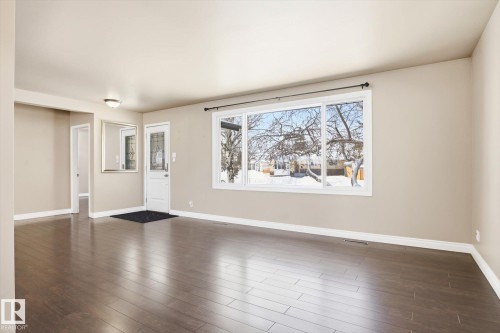 12308 134A Avenue, Edmonton, AB - Indoor
