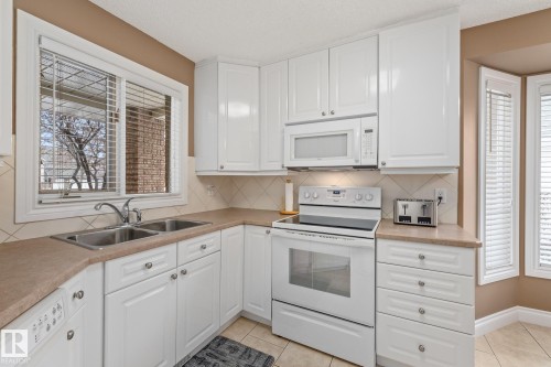 54 Harwood Drive, St. Albert, AB - Indoor Photo Showing Kitchen With Double Sink