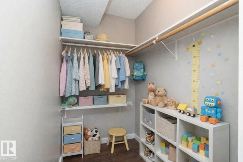 23 14620 26 Street, Edmonton, AB - Indoor With Storage
