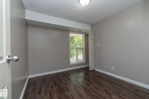 23 14620 26 Street, Edmonton, AB - Indoor Photo Showing Other Room