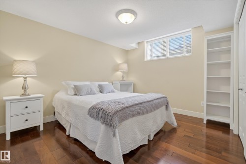 15712 135 Street, Edmonton, AB - Indoor Photo Showing Bedroom