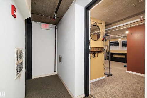 1810 10024 Jasper Avenue, Edmonton, AB - Indoor Photo Showing Basement