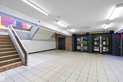 1810 10024 Jasper Avenue, Edmonton, AB - Indoor Photo Showing Other Room