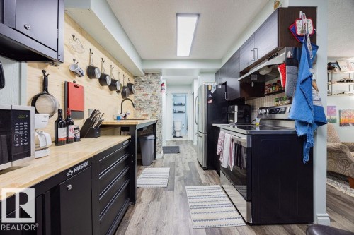 205 12841 65 Street, Edmonton, AB - Indoor Photo Showing Kitchen