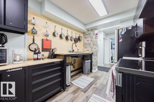 205 12841 65 Street, Edmonton, AB - Indoor