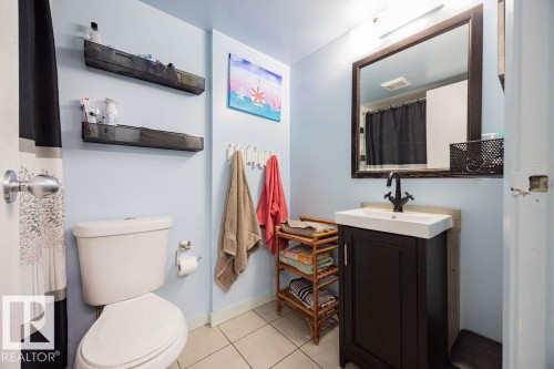 205 12841 65 Street, Edmonton, AB - Indoor Photo Showing Bathroom