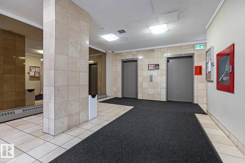 205 12841 65 Street, Edmonton, AB - Indoor Photo Showing Other Room