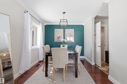 26 Longview Crescent, St. Albert, AB - Indoor Photo Showing Dining Room