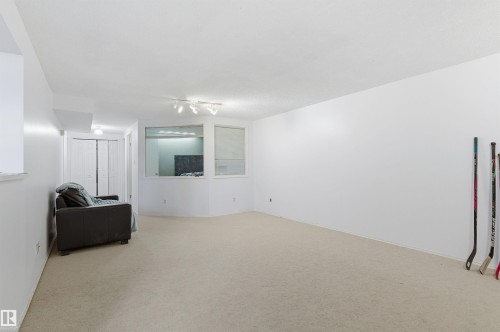 26 Longview Crescent, St. Albert, AB - Indoor Photo Showing Other Room