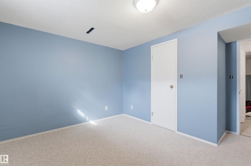 26 Longview Crescent, St. Albert, AB - Indoor Photo Showing Other Room