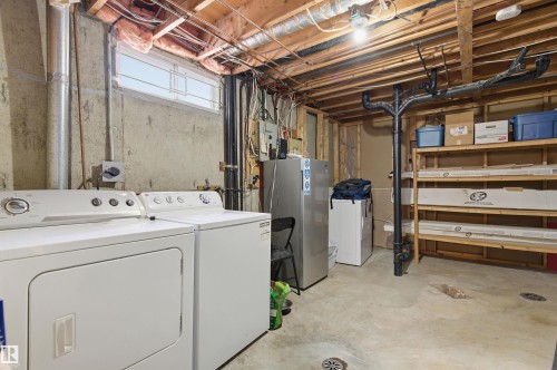 26 Longview Crescent, St. Albert, AB - Indoor Photo Showing Laundry Room
