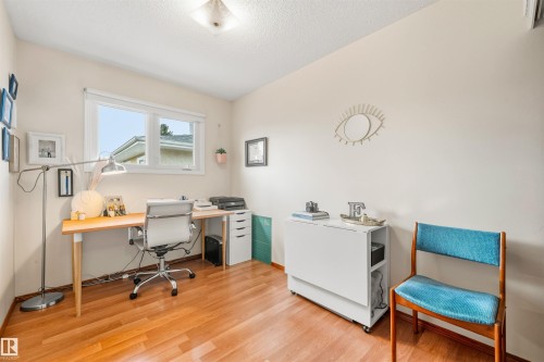 7811 148 Avenue, Edmonton, AB - Indoor Photo Showing Office