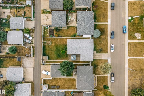 7811 148 Avenue, Edmonton, AB - Outdoor