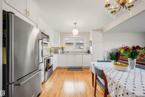 7811 148 Avenue, Edmonton, AB - Indoor