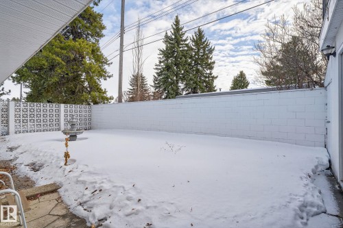16 Laurier Place, Edmonton, AB - Outdoor