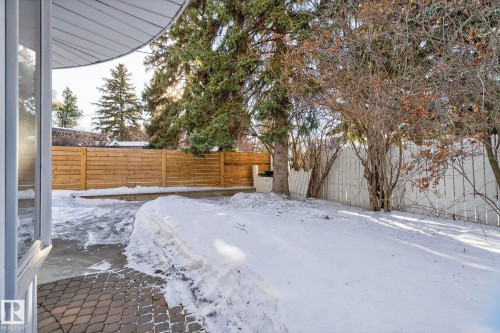 16 Laurier Place, Edmonton, AB - Outdoor