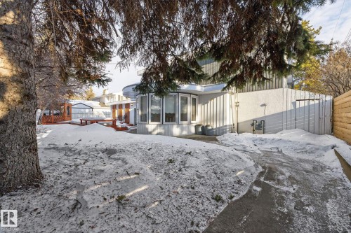 16 Laurier Place, Edmonton, AB - Outdoor