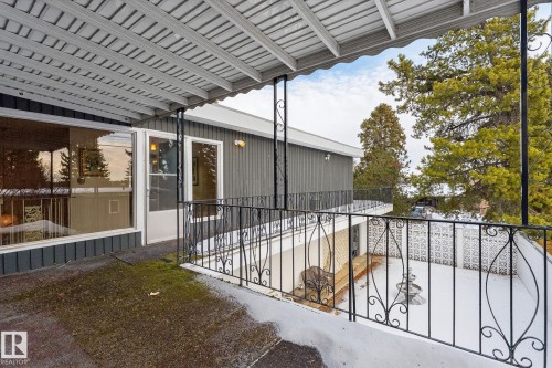 16 Laurier Place, Edmonton, AB - Outdoor