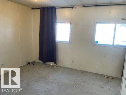 12 Cliff Crescent, Edmonton, AB - Indoor