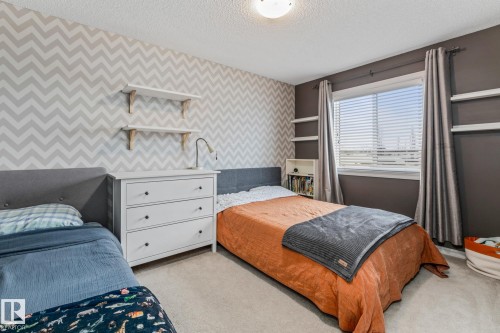 1133 35A Avenue, Edmonton, AB - Indoor Photo Showing Bedroom