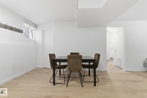 10226 154 Street, Edmonton, AB - Indoor Photo Showing Dining Room