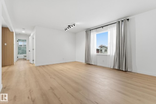 10226 154 Street, Edmonton, AB - Indoor Photo Showing Other Room