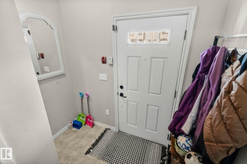 46 13825 155 Avenue, Edmonton, AB - Indoor