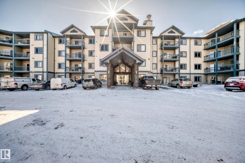 105 16303 95 Street  Edmonton, AB T5Z 3V1