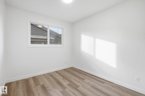 Second bedroom upstairs. - 2722 104A Street, Edmonton, AB - Indoor Photo Showing Other Room