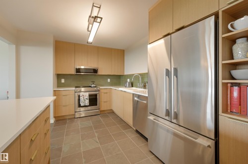 602 9929 Saskatchewan Drive, Edmonton, AB - Indoor Photo Showing Kitchen With Stainless Steel Kitchen