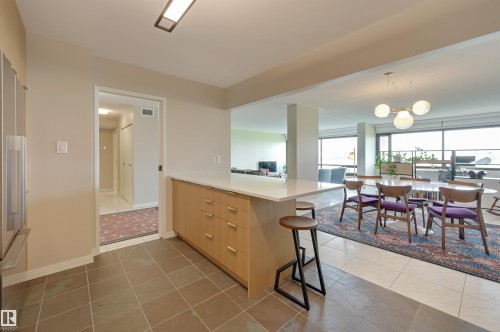 602 9929 Saskatchewan Drive, Edmonton, AB - Indoor Photo Showing Dining Room