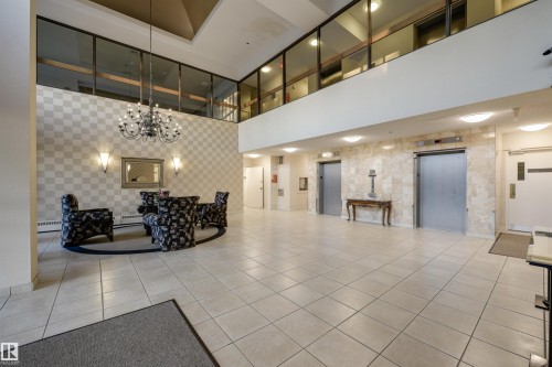 602 9929 Saskatchewan Drive, Edmonton, AB - Indoor Photo Showing Other Room