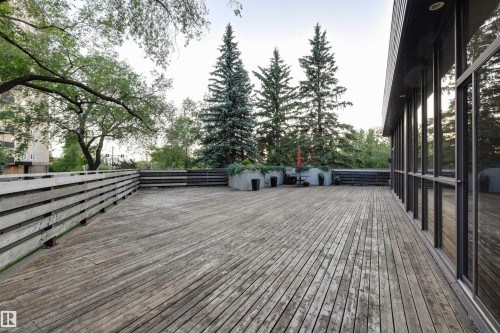 602 9929 Saskatchewan Drive, Edmonton, AB - Outdoor