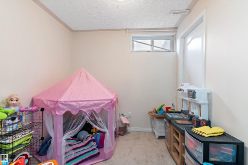 3320 48 Street, Edmonton, AB - Indoor