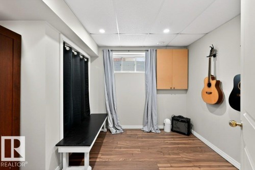 24 Hickory Trail, Spruce Grove, AB - Indoor Photo Showing Other Room