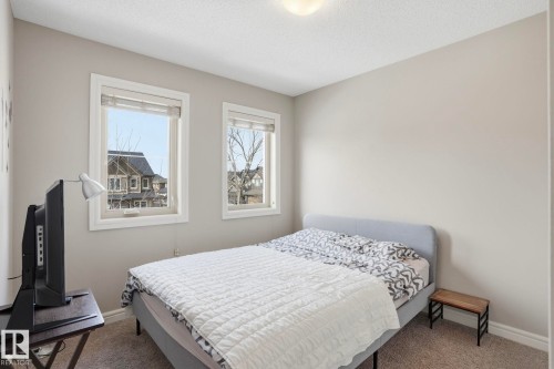 3057 Keswick Way, Edmonton, AB - Indoor Photo Showing Bedroom
