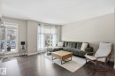 3057 Keswick Way, Edmonton, AB  - Indoor Photo Showing Living Room 