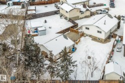 107 WARWICK Road  Edmonton, AB T5Z 4P7