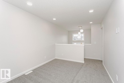 18113 73A Street, Edmonton, AB - Indoor Photo Showing Other Room