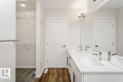 18113 73A Street, Edmonton, AB - Indoor