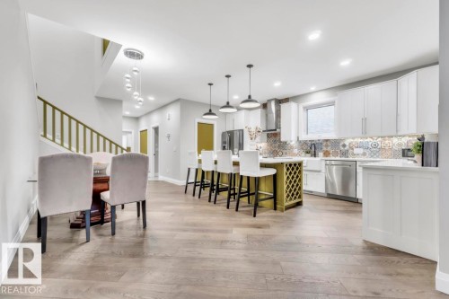 8617 108A Street, Edmonton, AB - Indoor