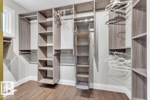 8617 108A Street, Edmonton, AB - Indoor