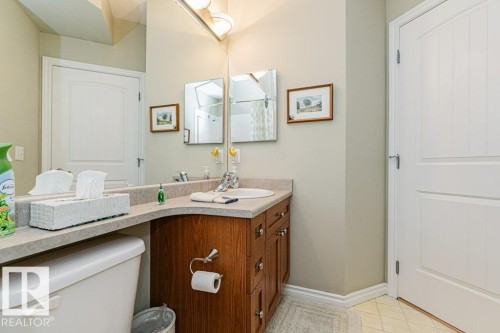 206 8528 82 Avenue, Edmonton, AB - Indoor Photo Showing Bathroom