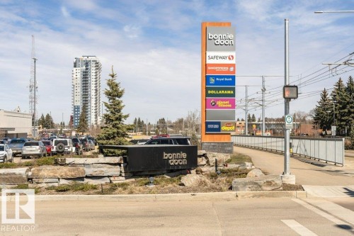 206 8528 82 Avenue, Edmonton, AB - Outdoor