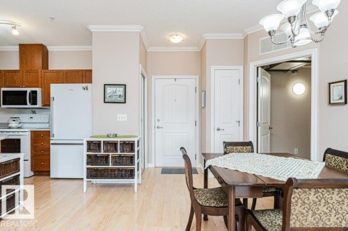 206 8528 82 Avenue, Edmonton, AB - Indoor